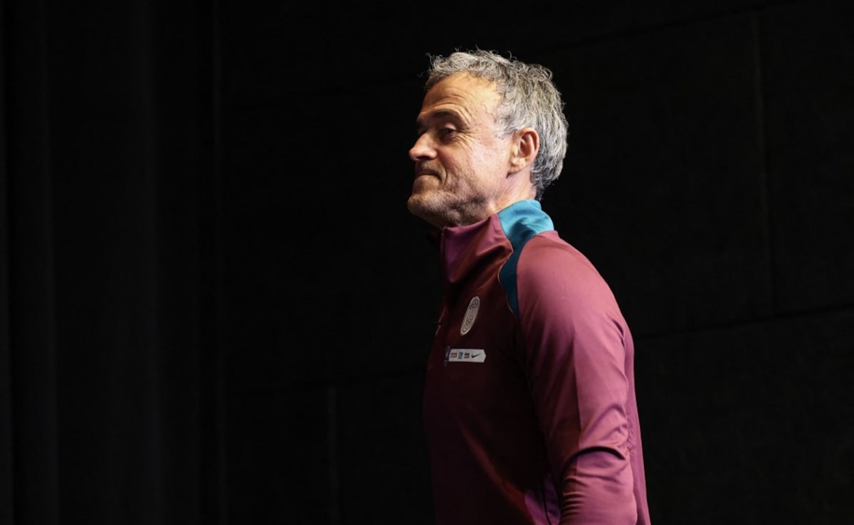 In Luis Enrique's New-Look PSG, The Coach Is The Superstar