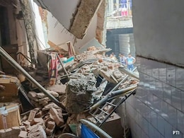 Damaged Walls, Ceilings: Jharkhand Hospital Where Roof Collapse Killed 3 Damaged Walls, Ceilings: Jharkhand Hospital Where Roof Collapse Killed 3