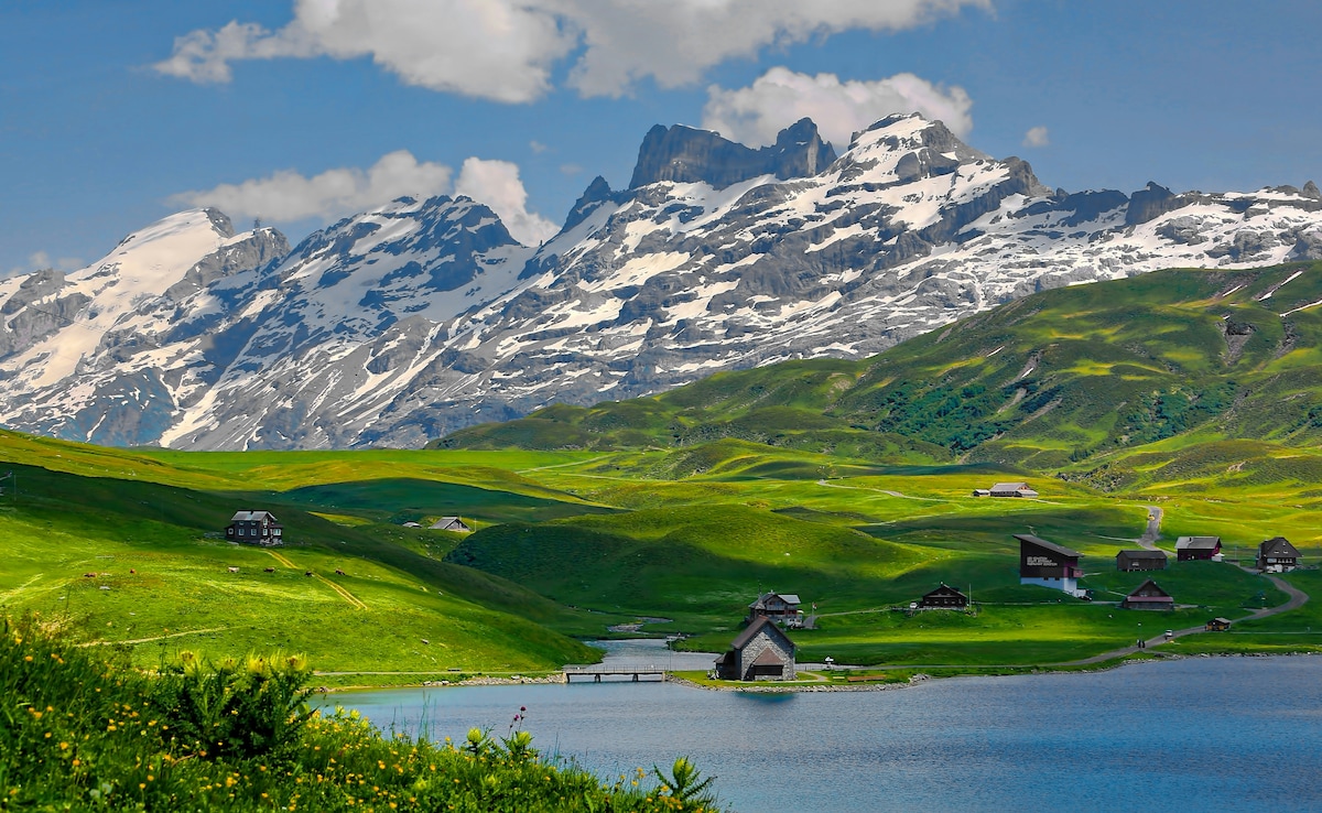 The Alps. Photo: Unsplash The Alps. Photo: Unsplash
