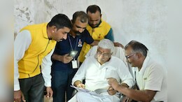 Rajasthan: सायरन बजते ही बंकर में चले गए मंत्री गजेंद्र शेखावत, डेढ़ घंटे बाद बाहर निकले