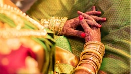 Dowry Cases : मुंबईत हुंड्यासाठी सर्वाधिक छळ, महाराष्ट्रातील महिलांवरील अत्याचाराची धक्कादायक आकडेवारी