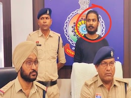 Fraud Caught: महाठग पिंटू सोनेकर गिरफ्तार, टूर पैकेज के नाम पर 10 लोगों को लगाया था 70 लाख का चूना Fraud Caught: महाठग पिंटू सोनेकर गिरफ्तार, टूर पैकेज के नाम पर 10 लोगों को लगाया था 70 लाख का चूना
