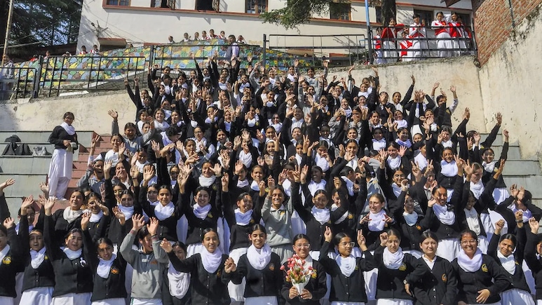 Himachal Pradesh To Get First Science College, AIIMS-Level Ayurved Institute