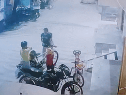 Kota: कोटा में 4 बच्चों और 1 महिला को कार से कुचलने वाला आरोपी गिरफ्तार, बोला- बदला लेने के लिए ऐसा किया Kota: कोटा में 4 बच्चों और 1 महिला को कार से कुचलने वाला आरोपी गिरफ्तार, बोला- बदला लेने के लिए ऐसा किया