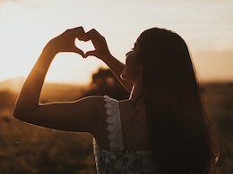 Your Periods Might Be Trying To Tell You Something; Don't Miss These Signs Your Periods Might Be Trying To Tell You Something; Don't Miss These Signs