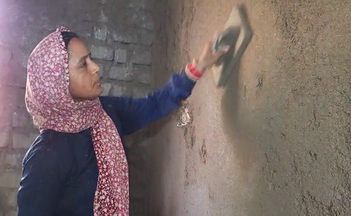 Women Empowerment: ये हैं बिलासपुर की 'रानी मिस्त्री', ऐसे बनीं महिला सशक्तिकरण की मिसाल
