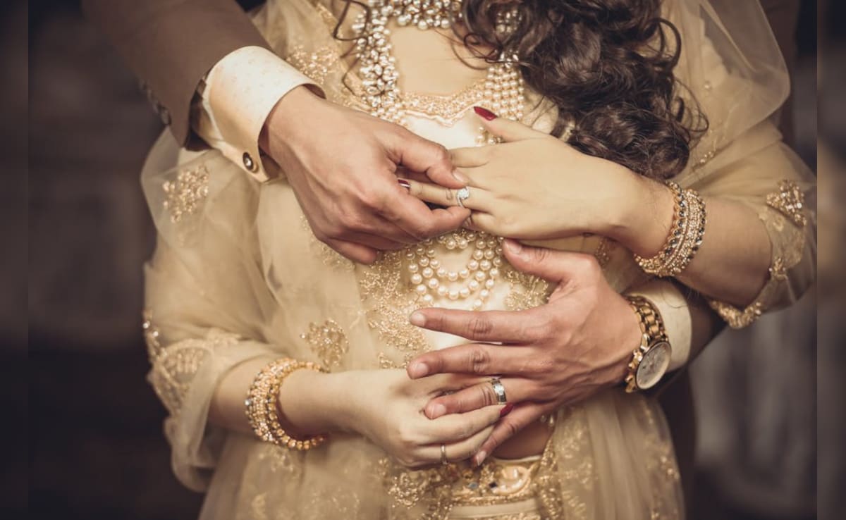 'Foreign Wives' For Sale? Chinese Embassy Warns Against Marriage Scams In Bangladesh