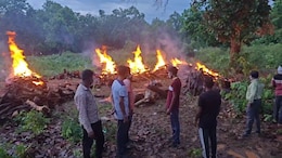 नक्सल चीफ बसवराजू का कई नक्सलियों के साथ हुआ अंतिम संस्कार, 21 मई को एनकाउंटर में हुई थी मौत