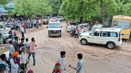 Rajasthan Accident: बूंदी में बारात लेकर जा रही ट्रैक्टर-ट्रॉली पलटी, 5 लोगों की मौत; 25 से ज्&zwj;यादा घायल&nbsp;