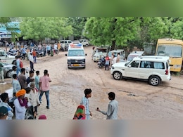 Rajasthan Accident: बूंदी में बारात लेकर जा रही ट्रैक्टर-ट्रॉली पलटी, 5 लोगों की मौत; 25 से ज्यादा घायल  Rajasthan Accident: बूंदी में बारात लेकर जा रही ट्रैक्टर-ट्रॉली पलटी, 5 लोगों की मौत; 25 से ज्यादा घायल