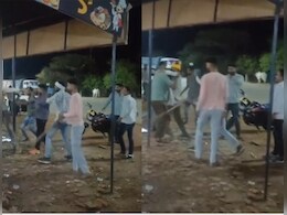 होटल के सामने हुआ दंगल, गैंग में आए आरोपियों ने युवक को लात घूंसों और बेल्ट से पीटा; ये निकली वजह