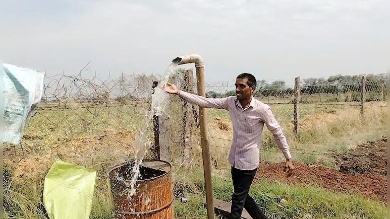 MP News: पीएम कृषि सिंचाई योजना 2.0 से किसानों को मिल रही बड़ी राहत, नीमच के पठारी क्षेत्रों में बढ़ा जलस्तर