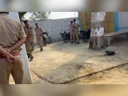 भारी हथियार से सिर पर वार, ट्रिपल मर्डर से दहला जौनपुर, विवाद में हत्या की आशंका भारी हथियार से सिर पर वार, ट्रिपल मर्डर से दहला जौनपुर, विवाद में हत्या की आशंका