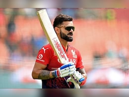RCB vs SRH: विराट कोहली की नजर टी20 महारिकॉर्ड पर, ये कारनामा करने वाले बन जाएंगे विश्व क्रिकेट के पहले बल्लेबाज RCB vs SRH: विराट कोहली की नजर टी20 महारिकॉर्ड पर, ये कारनामा करने वाले बन जाएंगे विश्व क्रिकेट के पहले बल्लेबाज