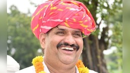 Kanwar Lal Meena Surrender: राजस्थान के BJP विधायक कंवरलाल मीणा ने मनोहर थाना कोर्ट में किया सरेंडर, काटनी होगी 3 साल की सजा