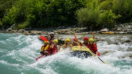 Going River Rafting? Don't Forget To Pack These 6 Essential Things