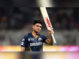 IPL 2026: दिल्ली के खिलाफ रोमांचक जीत के बाद शुभमन गिल पर लगा जुर्माना, फिर की गलती तो मिलेगी दोगुनी सजा