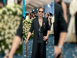 Met Gala 2025: Shah Rukh Khan Came, Posed And Conquered - A "Superfine" King-Sized Debut Met Gala 2025: Shah Rukh Khan Came, Posed And Conquered - A "Superfine" King-Sized Debut