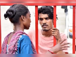 बांग्लादेशी नागरिकों को पकड़कर बॉर्डर पर नो-मेंस लैंड में छोड़ रही असम सरकार, सुप्रीम कोर्ट पहुंचा मामला बांग्लादेशी नागरिकों को पकड़कर बॉर्डर पर नो-मेंस लैंड में छोड़ रही असम सरकार, सुप्रीम कोर्ट पहुंचा मामला