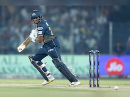 DC vs GT, IPL 2025 Highlights: गुजरात ने दिल्ली को 10 विकेट से रौंदा, GT, RCB, PBKS प्लेऑफ में पहुंची DC vs GT, IPL 2025 Highlights: गुजरात ने दिल्ली को 10 विकेट से रौंदा, GT, RCB, PBKS प्लेऑफ में पहुंची