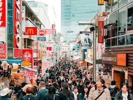 6 Overcrowded Destinations To Skip In 2025 (And Where To Go Instead) 6 Overcrowded Destinations To Skip In 2025 (And Where To Go Instead)