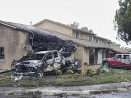 अमेरिकाः कैलिफोर्निया के सैन डिएगो में प्लेन क्रैश, कई लोगों की मौत, 15 घरों में लगी आग