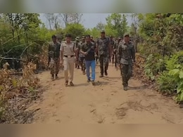 48 घंटे के अंदर सुरक्षाबलों ने लातेहार में एक और इनामी नक्सली कमांडर को किया ढेर 48 घंटे के अंदर सुरक्षाबलों ने लातेहार में एक और इनामी नक्सली कमांडर को किया ढेर