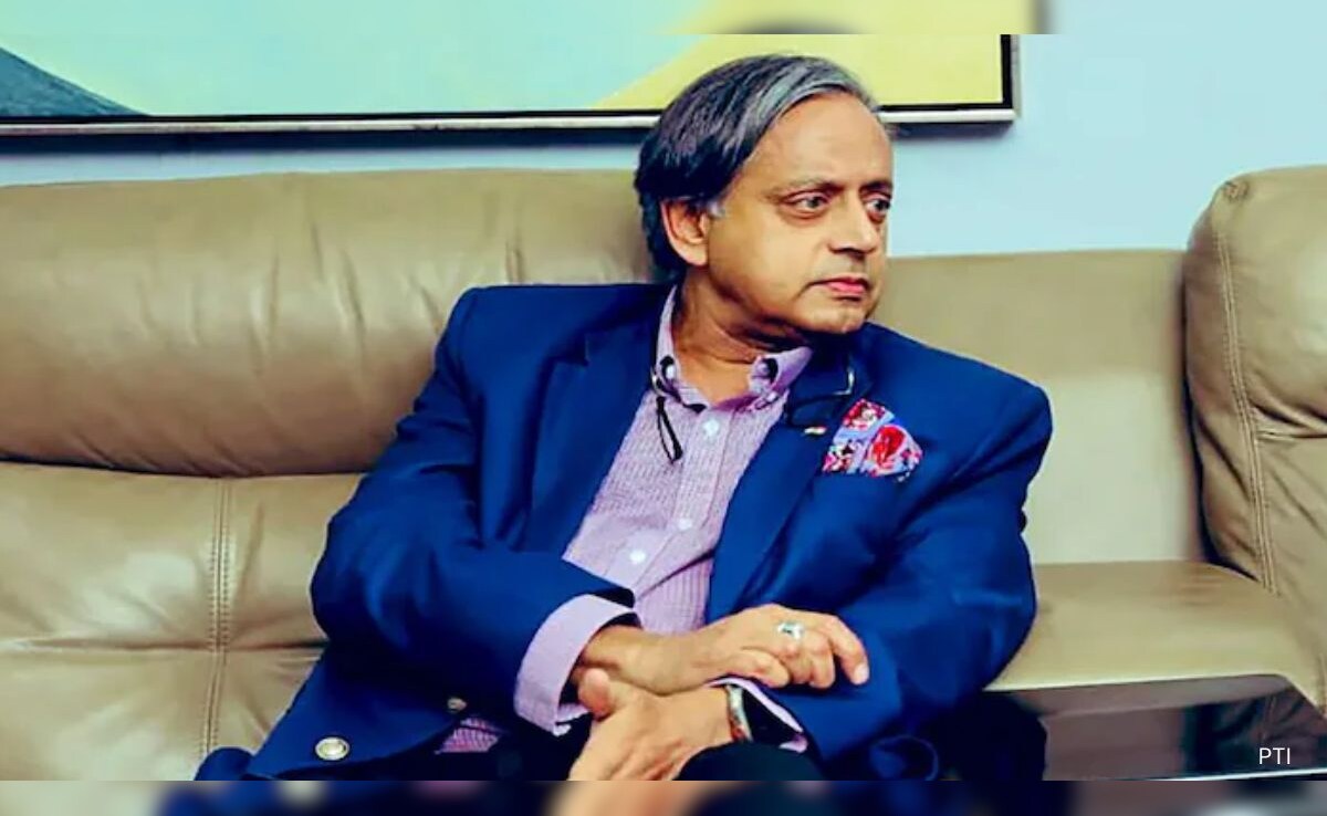 "Can't Breed Vipers...": Shashi Tharoor Slams Pakistan's US Outreach