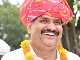 Rajasthan: सुप्रीम कोर्ट ने आदेश पलटते हुए BJP विधायक कंवरलाल मीणा को दिया सरेंडर का आदेश, फिर लटकी विधायकी पर तलवार Rajasthan: सुप्रीम कोर्ट ने आदेश पलटते हुए BJP विधायक कंवरलाल मीणा को दिया सरेंडर का आदेश, फिर लटकी विधायकी पर तलवार