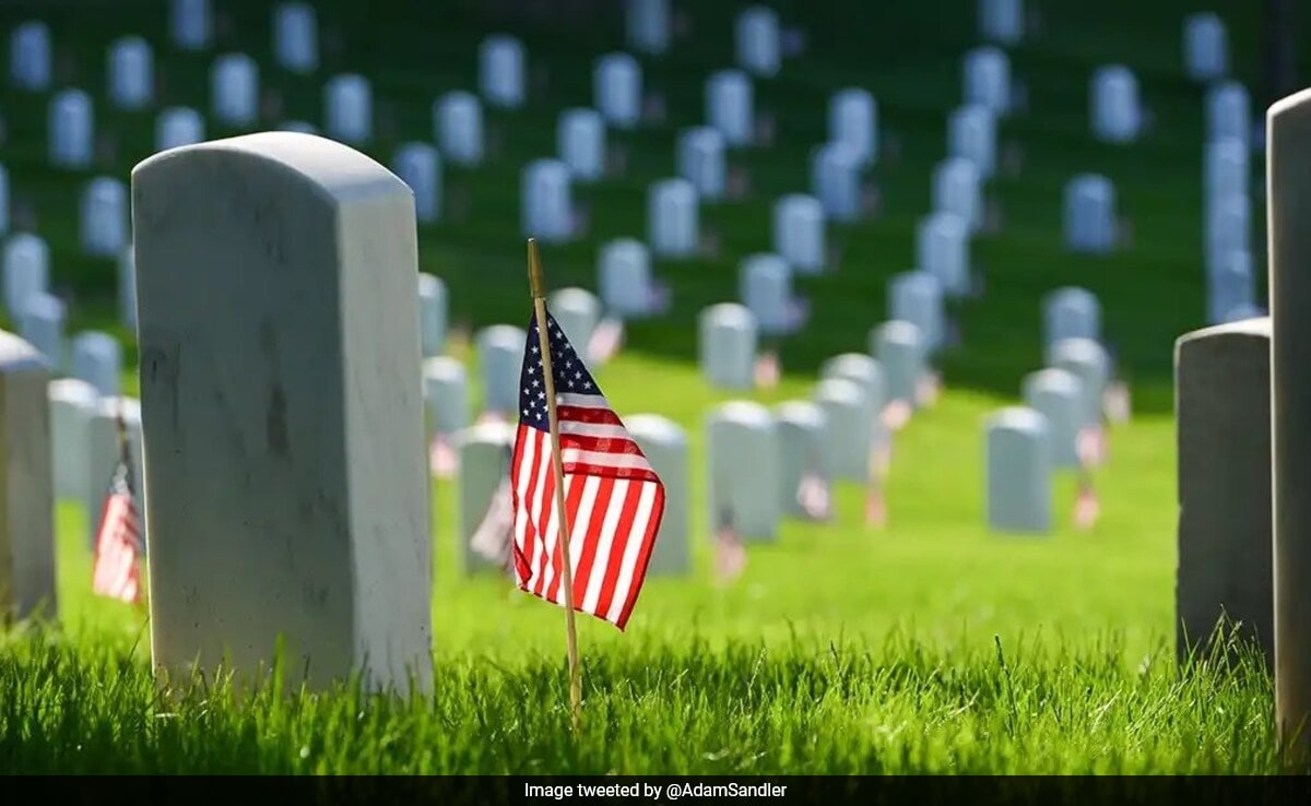 Бързо четене Резюме е генериран от AI прегледано Newsroom Денят