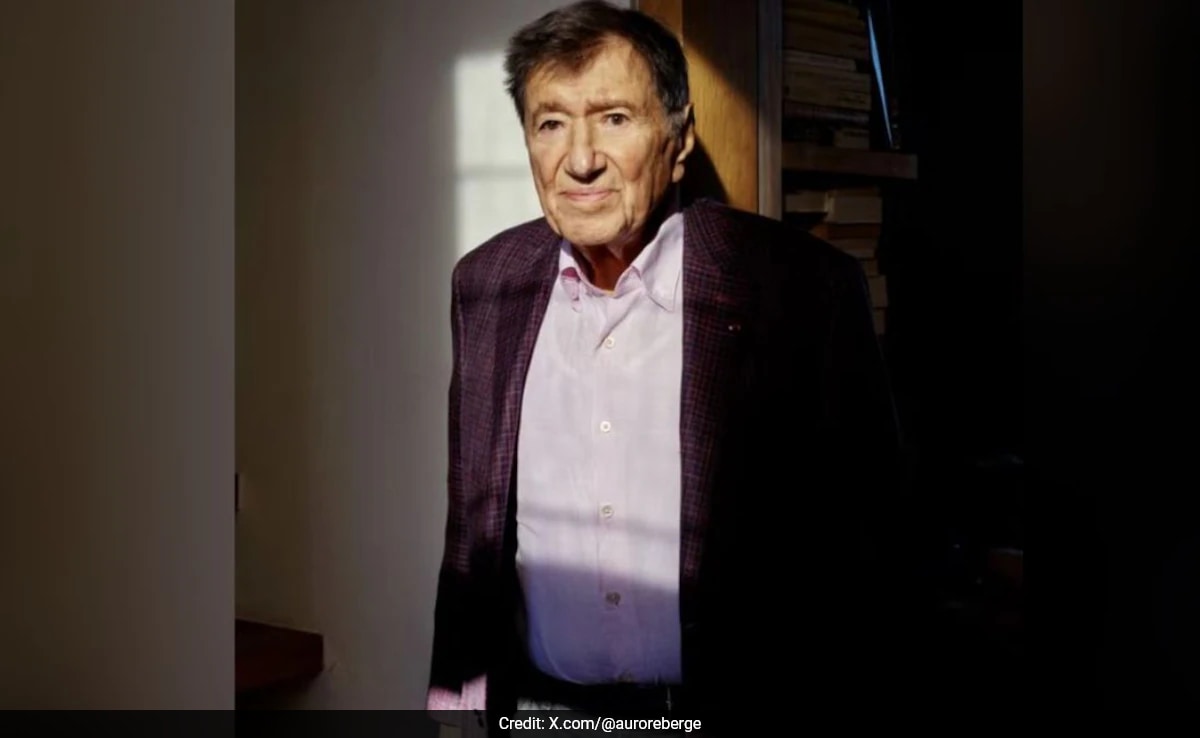 френски учен Етиен Емиле Баулие известен като изобретател на хапчето за