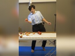Watch: Man Crushed 25 Apples By Hand In A Minute To Set World Record