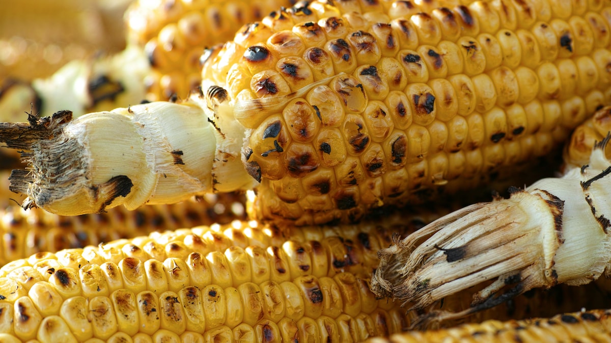 5 Tips to Perfectly Roast Corn on the Cob