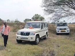Murder Case: खेत में मक्का तोड़ रही थी 11वीं की छात्रा, पड़ोसी पहुंचा और चाकू घोंप कर दी हत्या Murder Case: खेत में मक्का तोड़ रही थी 11वीं की छात्रा, पड़ोसी पहुंचा और चाकू घोंप कर दी हत्या