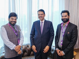 नागपुर में बनेगा विश्व का सबसे बड़ा थिएटर, फिल्म प्रोड्यूसर्स अभिषेक अग्रवाल और विक्रम रेड्डी ने Waves 2025 में किया ऐलान नागपुर में बनेगा विश्व का सबसे बड़ा थिएटर, फिल्म प्रोड्यूसर्स अभिषेक अग्रवाल और विक्रम रेड्डी ने Waves 2025 में किया ऐलान