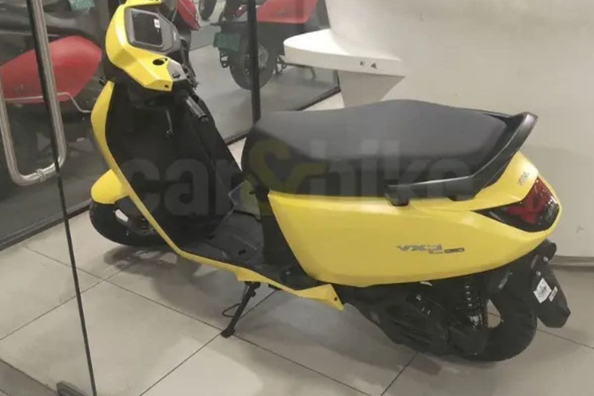 Vida VX2 Spotted At Showroom