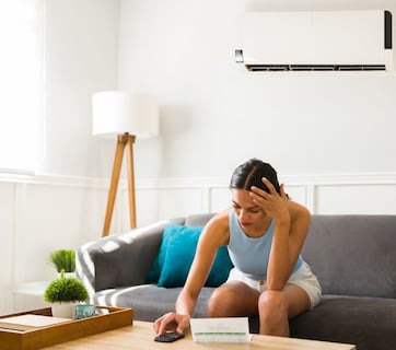 AC with Ceiling Fan : AC सोबत पंखा सुरू ठेवल्यास रूम अधिक थंड होते? विजेचं बिल कमी करण्याची सोपी ट्रिक