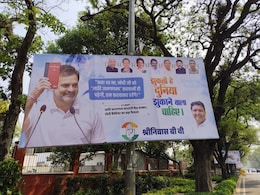 "World Bows Down...": Congress Poster Claims Credit For Centre's Caste Move "World Bows Down...": Congress Poster Claims Credit For Centre's Caste Move