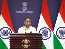 Video : 'पराभवानंतरही ढोल वाजवण्याची पाकिस्तानची जुनी खोड, POK रिकामं करा', भारतानं ठणकावलं Video : 'पराभवानंतरही ढोल वाजवण्याची पाकिस्तानची जुनी खोड, POK रिकामं करा', भारतानं ठणकावलं