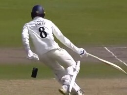 "Illegal, Surely?" Internet Left Stunned As Mobile Phone Slips Out Of Cricketer's Pocket Mid-Match