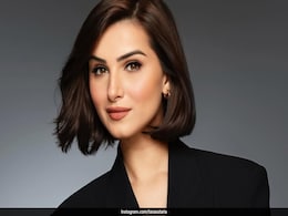 Tara Sutaria Knows How To Slay A Natural Glam Avatar With Streaked Bob Tresses Tara Sutaria Knows How To Slay A Natural Glam Avatar With Streaked Bob Tresses