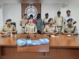 Ratlam Police: पुलिस ने खंगाले 250 से अधिक CCTV कैमरे, मंदिरों को निशाना बनाने वाले चोर गिरफ्तार, चांदी के पात्र और नगदी बरामद Ratlam Police: पुलिस ने खंगाले 250 से अधिक CCTV कैमरे, मंदिरों को निशाना बनाने वाले चोर गिरफ्तार, चांदी के पात्र और नगदी बरामद