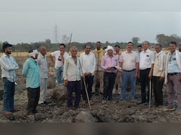 ऑपरेशन सिंदूर में तैनात सैनिक की जमीन पर पड़ोसियों ने किया कब्जा, जवान के ई-मेल के बाद हुआ ये एक्शन ऑपरेशन सिंदूर में तैनात सैनिक की जमीन पर पड़ोसियों ने किया कब्जा, जवान के ई-मेल के बाद हुआ ये एक्शन