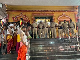 गोवा के शिरगांव में भगदड़ मामले में कई अधिकारियों का तबादला, 7 लोगों की हुई है मौत