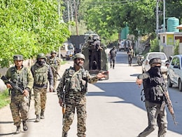 2 Terrorist Associates Arrested In Shopian Joint Operation, Arms Recovered 2 Terrorist Associates Arrested In Shopian Joint Operation, Arms Recovered