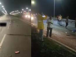 Beed Accident : रस्त्यांवर मृतदेहांचा खच; बीडमधील भीषण अपघातात 6 जणांचा जागीच मृत्यू Beed Accident : रस्त्यांवर मृतदेहांचा खच; बीडमधील भीषण अपघातात 6 जणांचा जागीच मृत्यू