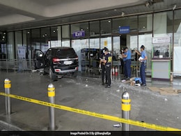 4-Year-Old Girl Among 2 Killed In Philippines Airport Crash 4-Year-Old Girl Among 2 Killed In Philippines Airport Crash
