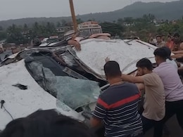 मुंबई-गोवा हाइवे पर बड़ा सड़क हादसा, नदी में गिरी कार, 5 लोगों की मौत