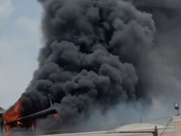 सरकारी अस्पताल में लगी भीषण आग, रिकॉर्ड और उपकरण जलकर खाक,मची अफरा-तफरी