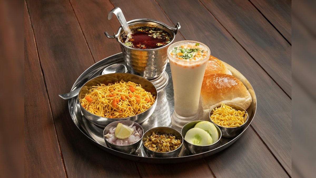 5 Tips to Make Authentic and Delicious Misal Pav